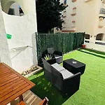 The Pearl Of Pinacho - Front & Swimming Pool * אסטפונה