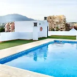 Apartment The Pearl Of Pinacho - Front & Swimming Pool Estepona