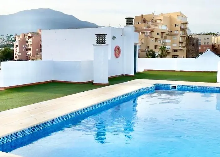 Apartment The Pearl Of Pinacho - Front & Swimming Pool Estepona