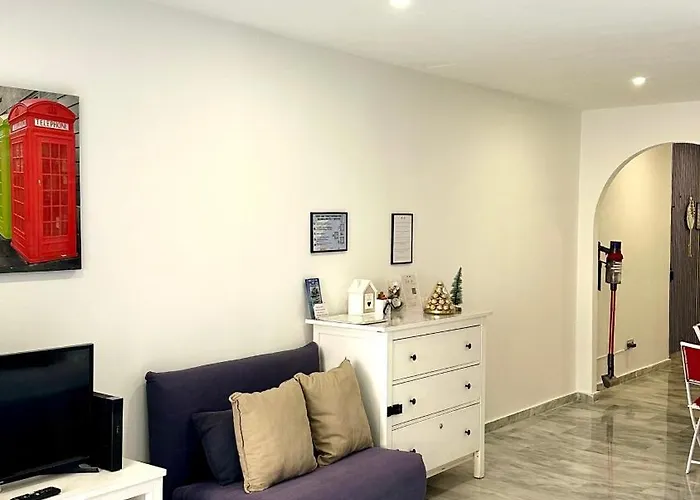 The Pearl Of Pinacho - Front & Swimming Pool