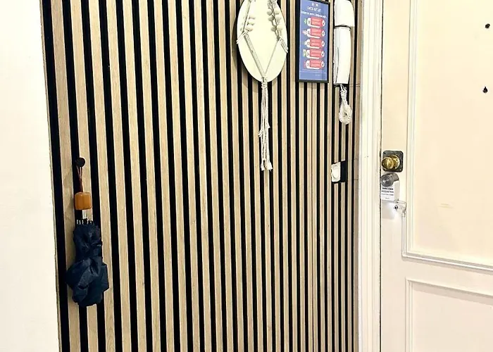 The Pearl Of Pinacho - Front & Swimming Pool * Estepona