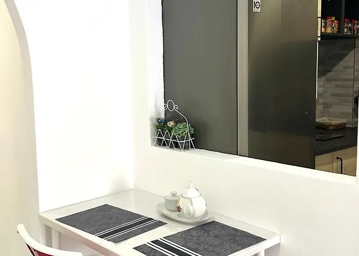 The Pearl Of Pinacho - Front & Swimming Pool *