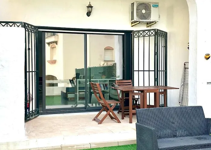 The Pearl Of Pinacho - Front & Swimming Pool