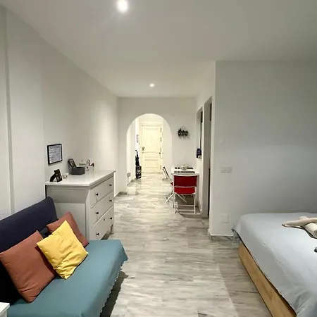 The Pearl Of Pinacho - Front & Swimming Pool Apartman Estepona